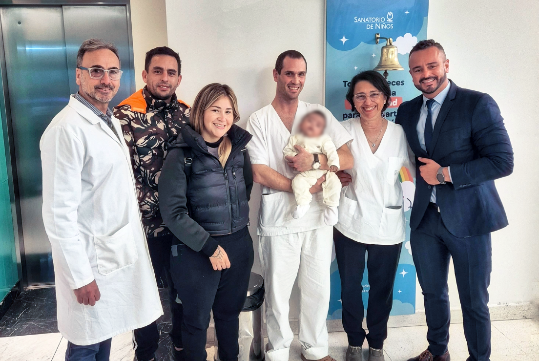 Fue dado de alta el bebé trasladado en estado crítico desde Rafaela a Rosario luego de un operativo médico sin precedentes